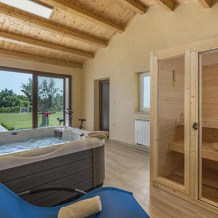 Luxury With A Swimming Pool Vodnjan, Fazana - 16867 Villa *
